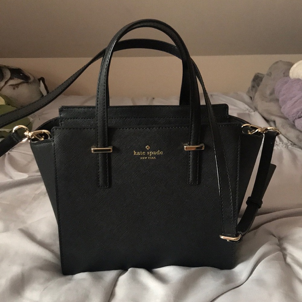 Black Kate spade purse